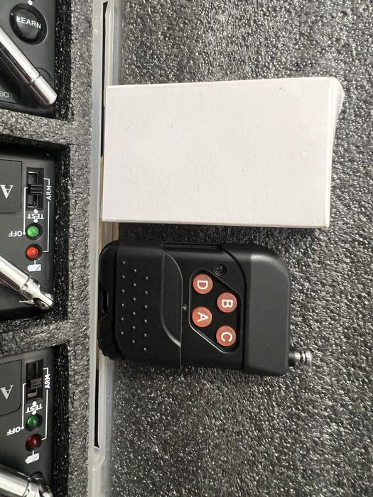 Sistem declansatoare artificii ALPHA FIRE 4 console si telecomanda