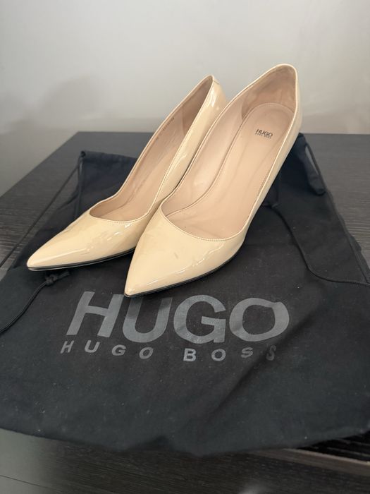 Туфли Hugo Boss женские