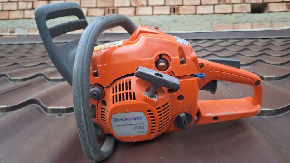 Husqvarna 236 моторен трион