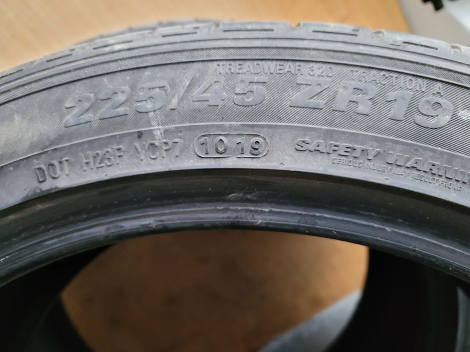 Anvelope 225/45 R19 vara