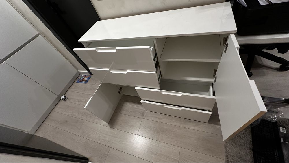 Comoda alb lucios 115x35x95