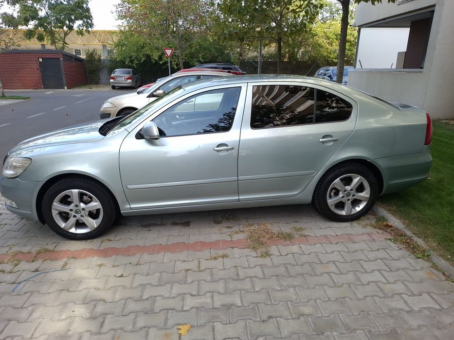 SKODA Octavia 2011 — imagine 3