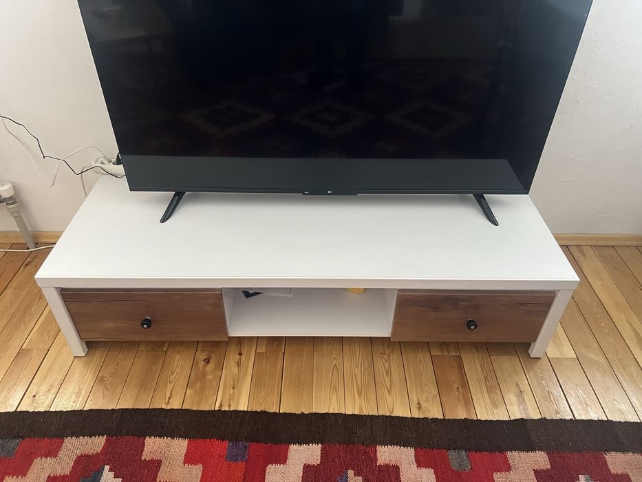 Тумба под телевизор