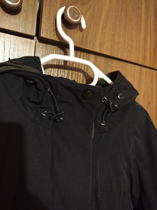 Черно зимно яке с качулка