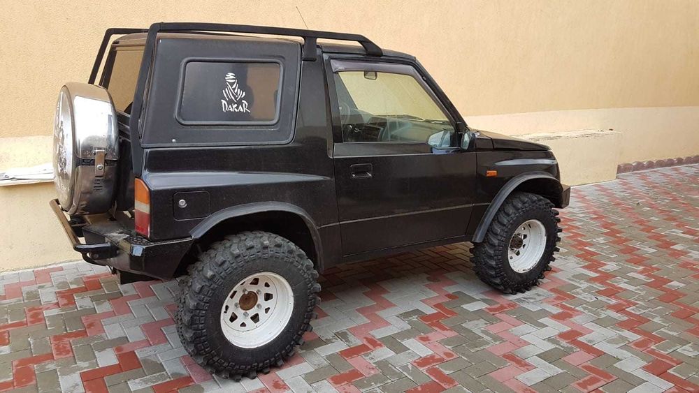 Vând Suzuki Vitara 1,6, 16 valve, 100 CP, Cabrio cu hard top