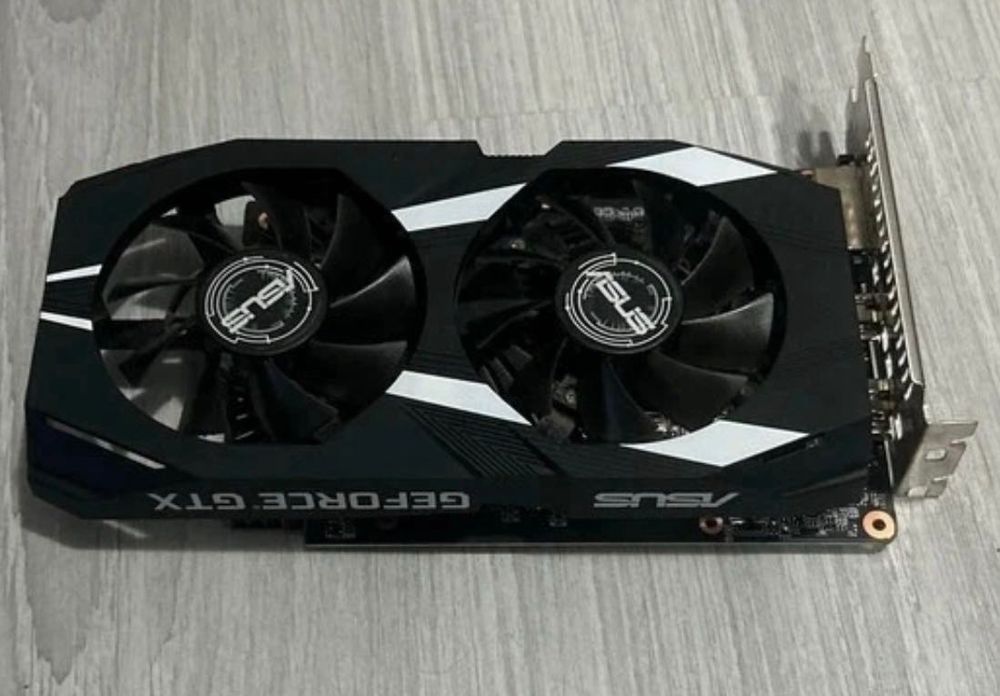 Asus GTX 1650 4gb GDDR6