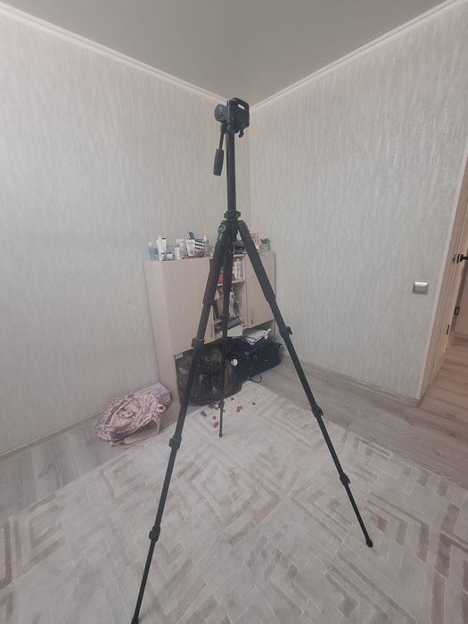 Fancier FT-6663A штатив