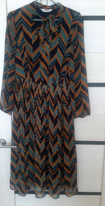 Продам женскую одежду