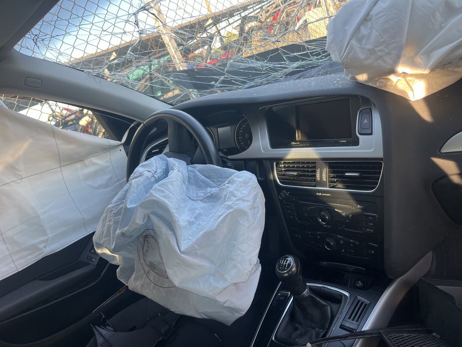 Audi A4 B8 2.0TDI 140к.с ЗА ЧАСТИ