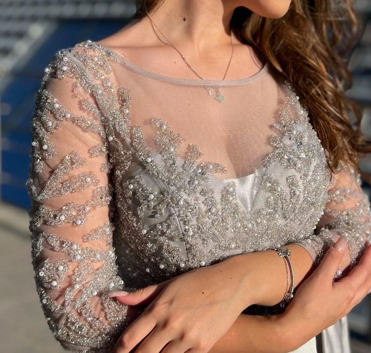 Платье  вечернее