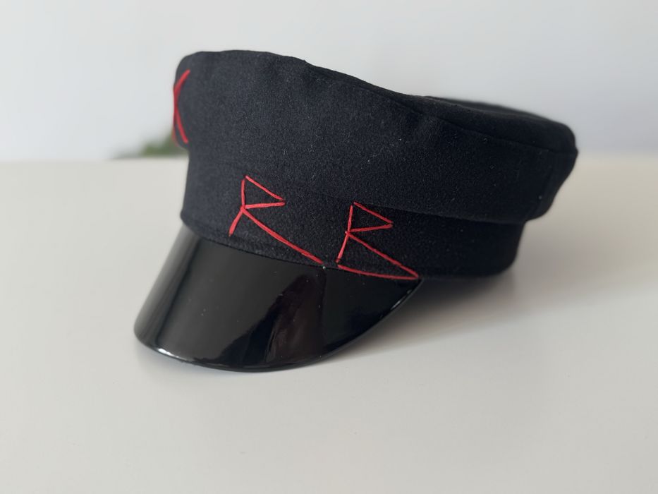 RB Шапки Ruslan Baginskiy