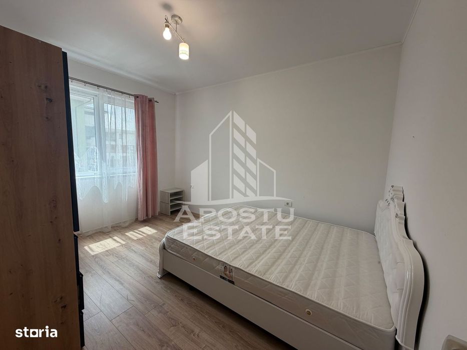 Apartament cu 2 camere de vânzare , 2 locuri de parcare, Dumbravita
