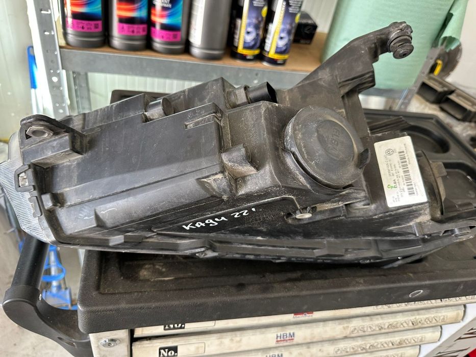 Ляв фар за Vw кади 2022г