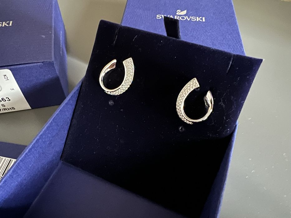 Нови обици SWAROVSKI. Оригинални!