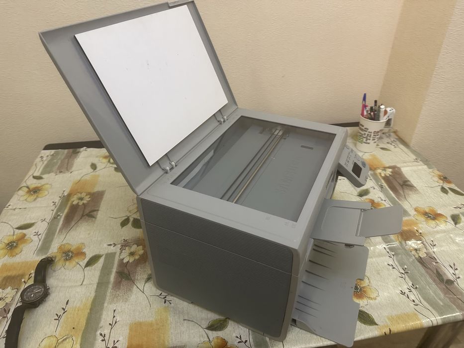 Принтер Samsung модель SCX3400