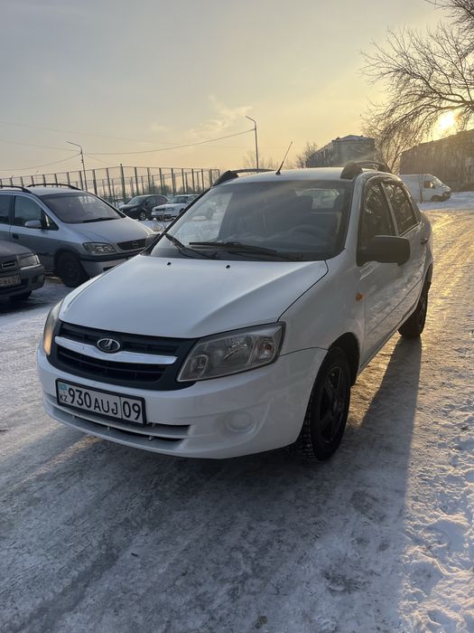 Продам Гранту 2014 автомат