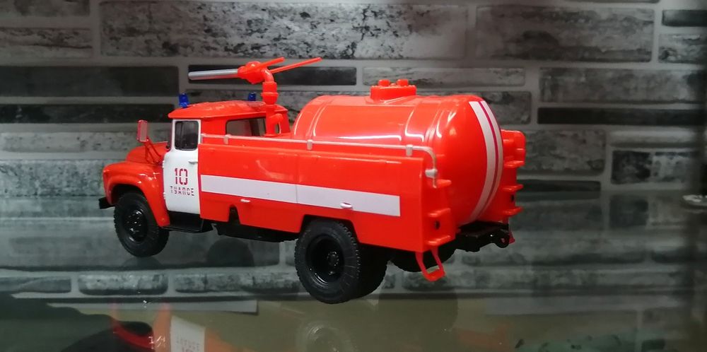 Масштабные модели 1/43.
