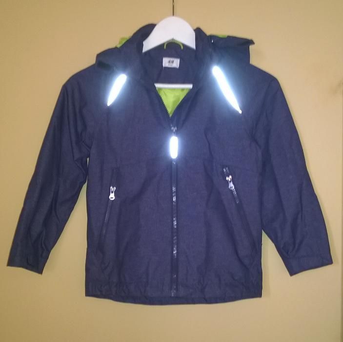 Непромокаеми якета, светлоотразител/ H&M