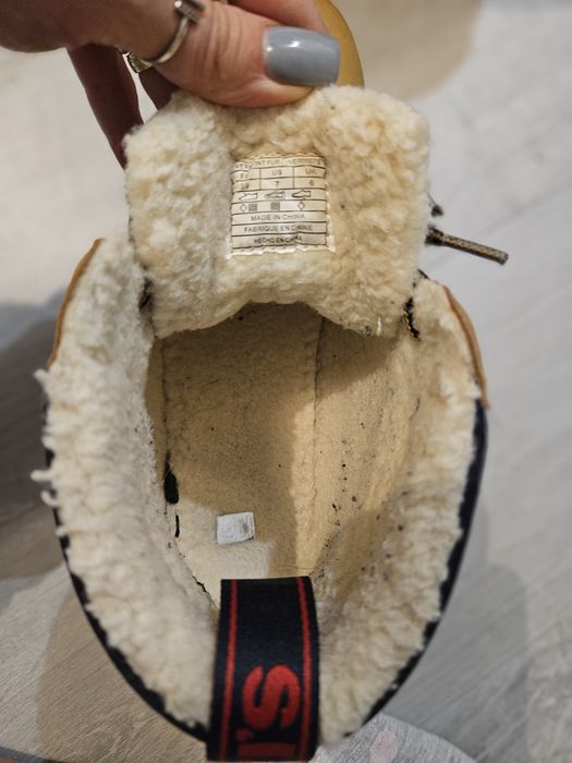 Bocanci Levi's marimea 39