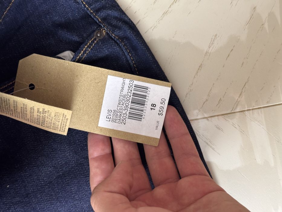 Оригинальные Levi’s 525 • Новые с биркой • Perfect Straight