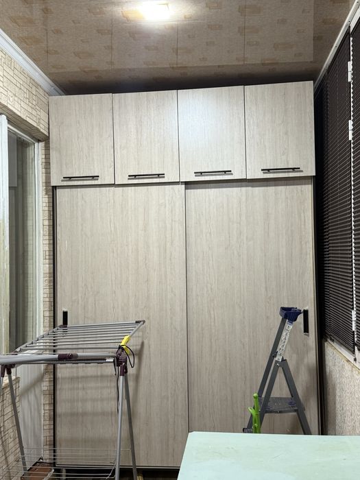 срочно продаётся уютная квартира в хорошем районе.