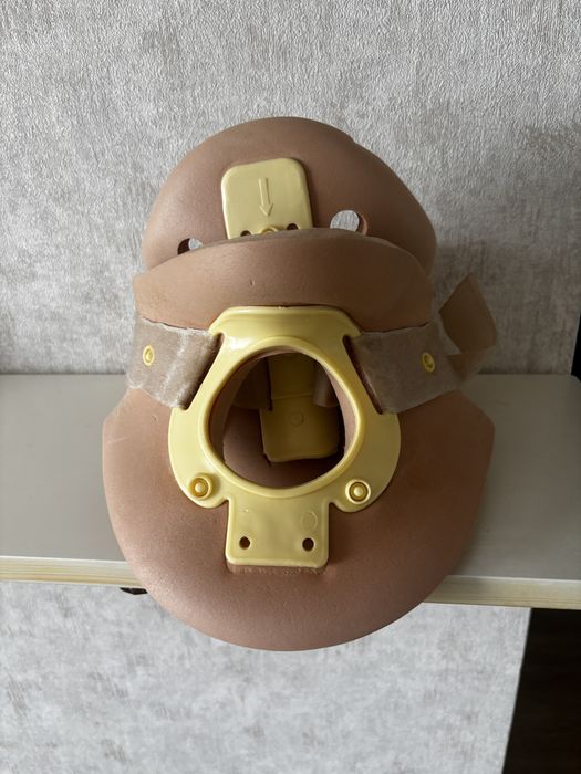 воротник филадельфия две штуки