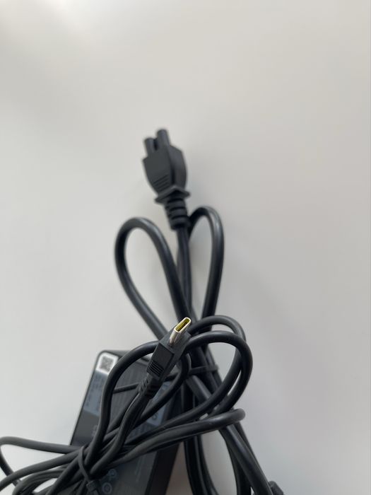 Продам зарядное устройство Lenovo 65W
