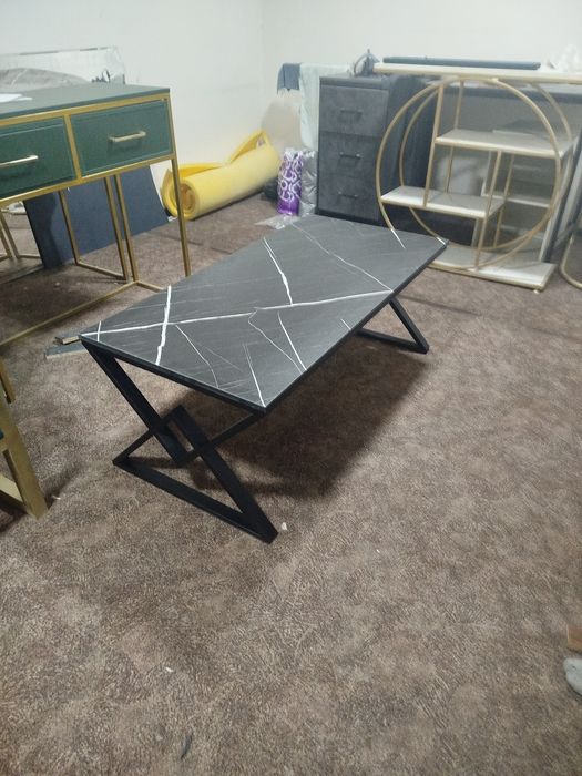 Loft mebel  konsol avalnaya.