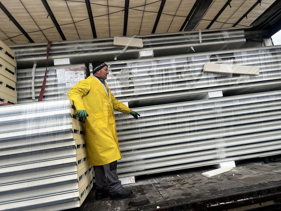 Panou sandwich si Containere Modulare