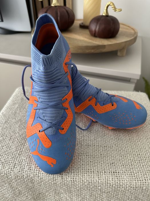 Incaltaminte pentru fotbal