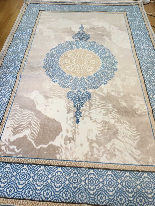 Продается  новый  ковер