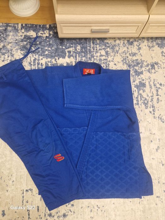 Продам кимоно kuSakura