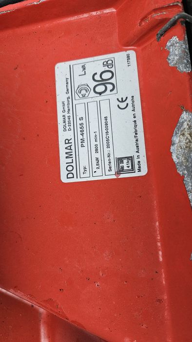 Бензинова косачка самоходна DOLMAR,