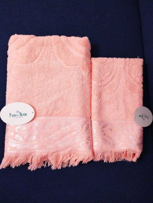 Полотенца в ассортименте