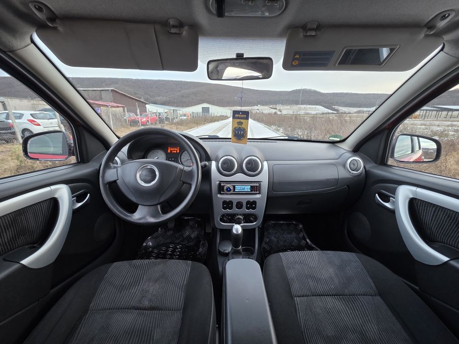 Dacia Sandero 1.5 dci an 2009 înmatriculat acte la zi proprietar
