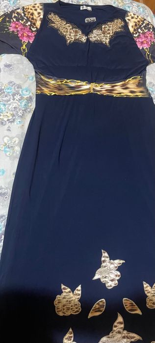 Женские вещи отдам даром