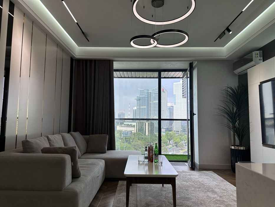 Kunlik kvartira NRG U TOWER