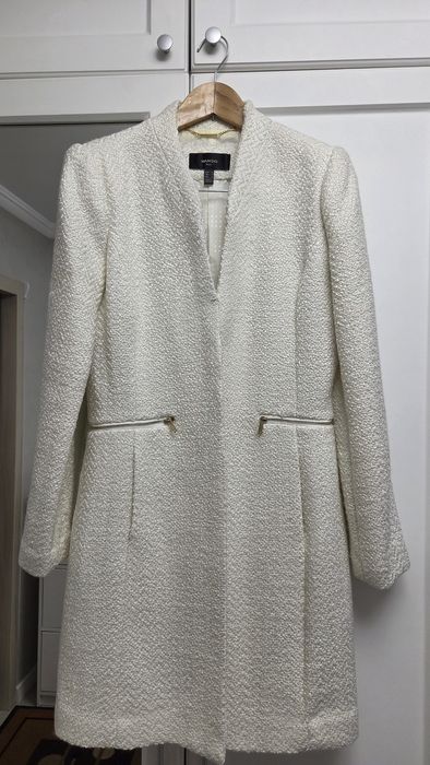 Пальто фирмы "манго"