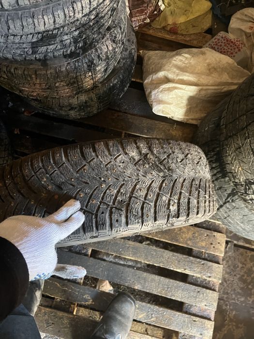 Шина с дисками на 16 от камри