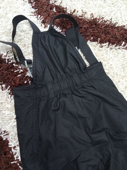 Pantaloni damă ski ca noi.