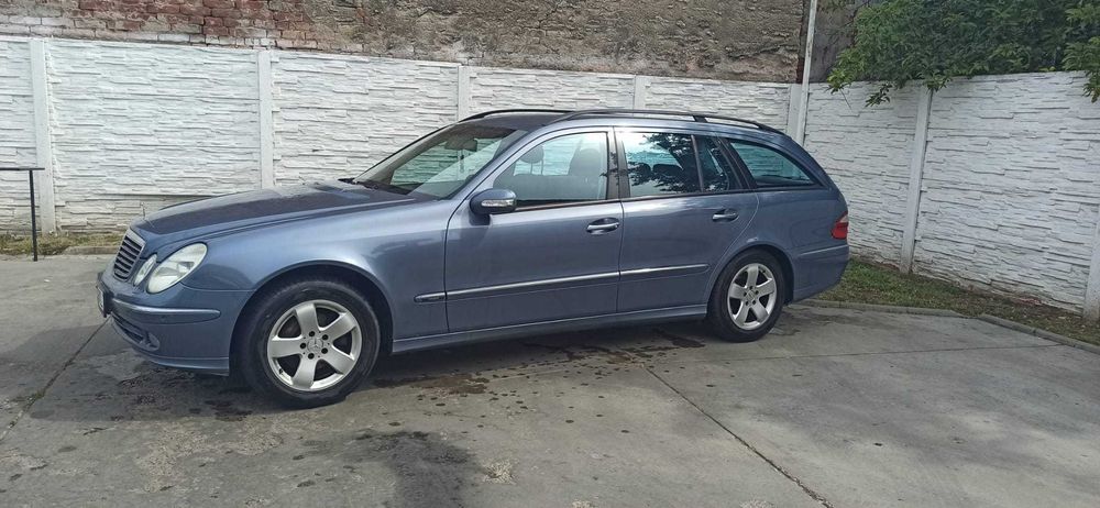 Mercedes-Benz E220 Avantgarde CDI 150 Cp  cutie manuala break 2005