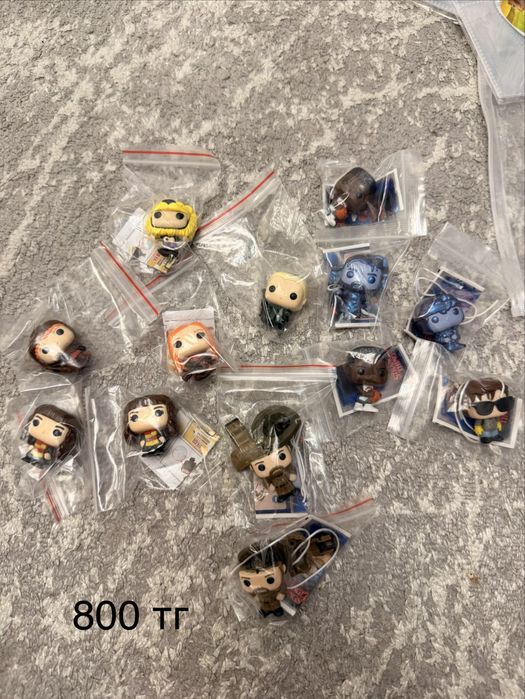 Продам киндер фигурки