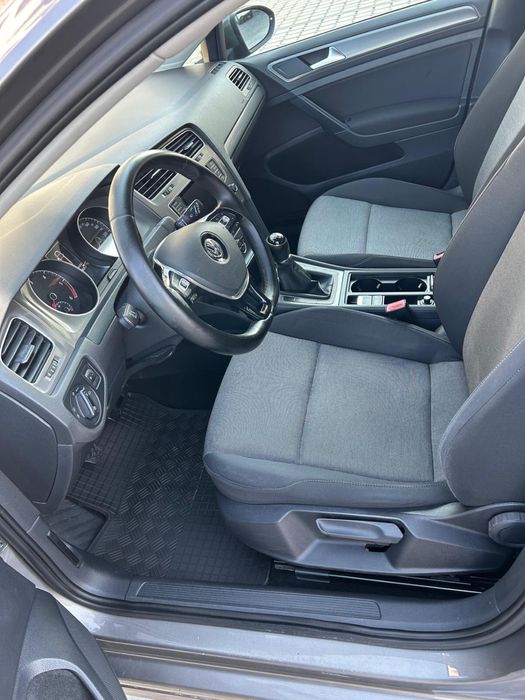 Volkswagen Golf 7 Variant, an 2014