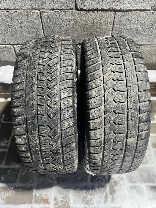Зимние шины хорошое состояние