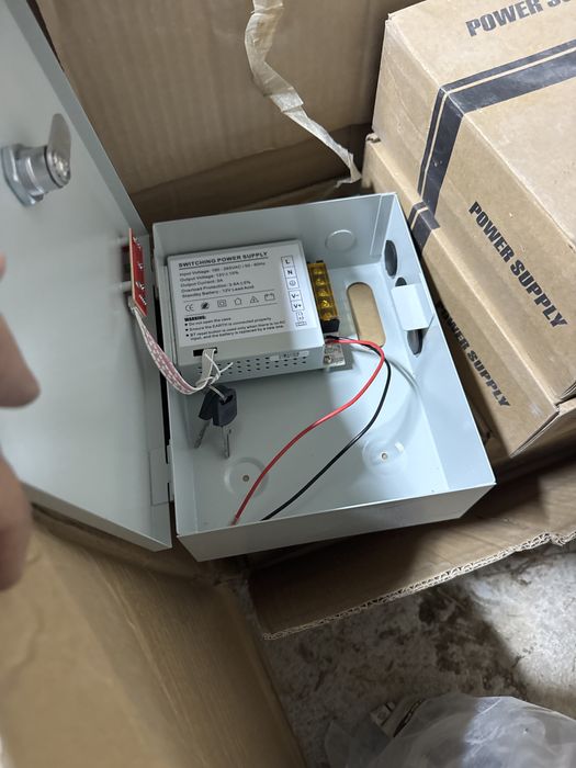 блок бесперебойного питания