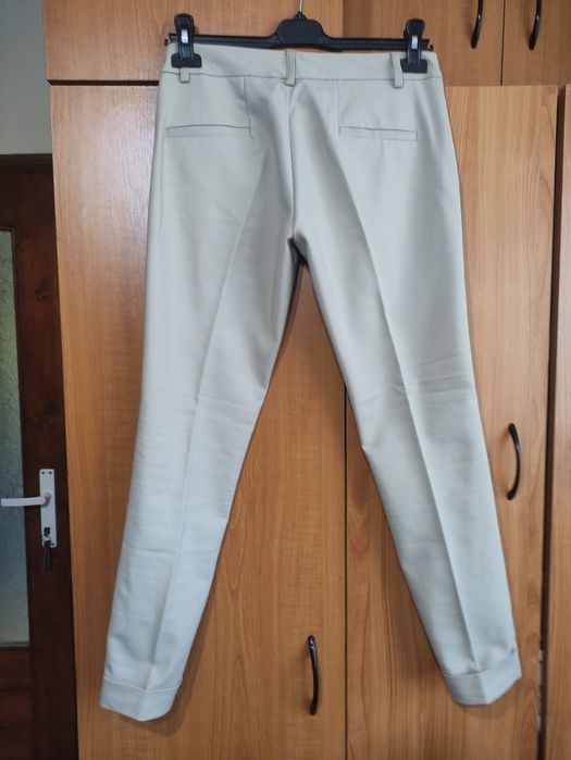 Pantaloni damă bej "MOTIVI"