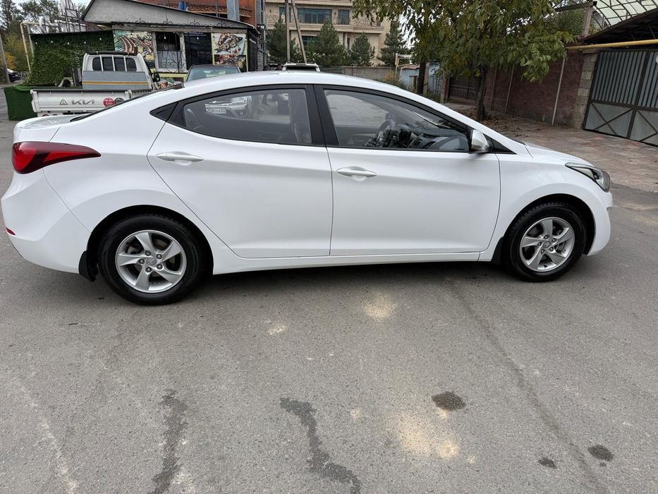 Продам автомобиль хундай Элантра