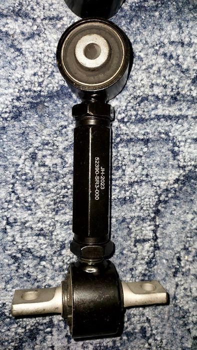 Продам рычаги задней подвески