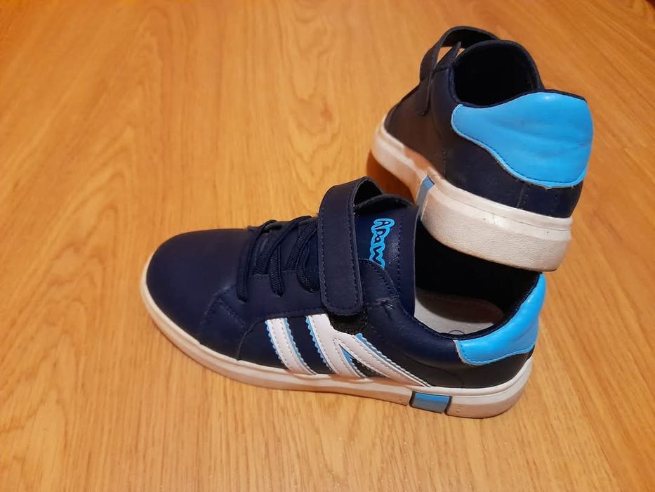 Детски маратонки естествена кожа