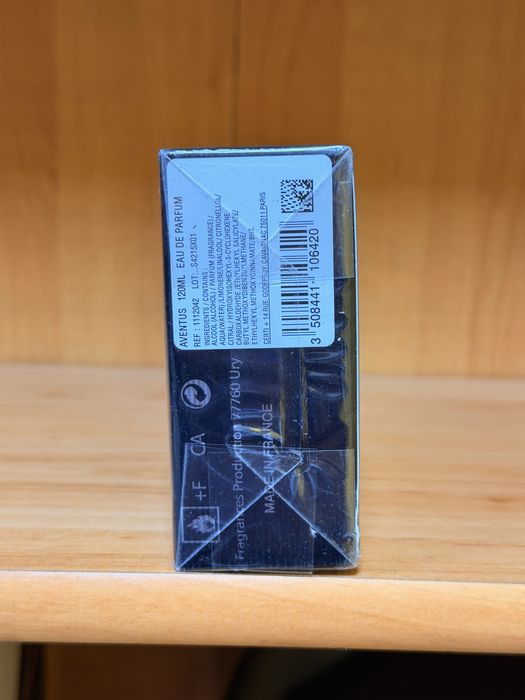 Продам парфюм Creed Aventus 120ml